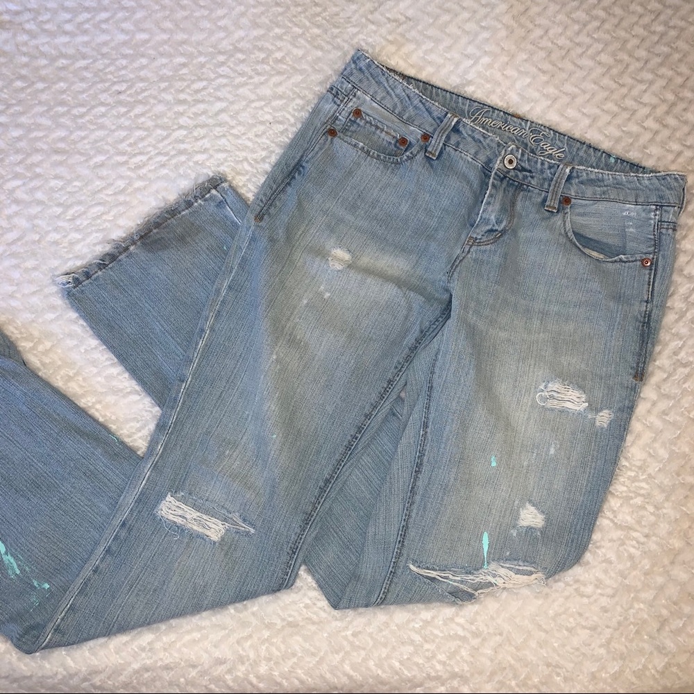 American Eagle Distressed Jeans